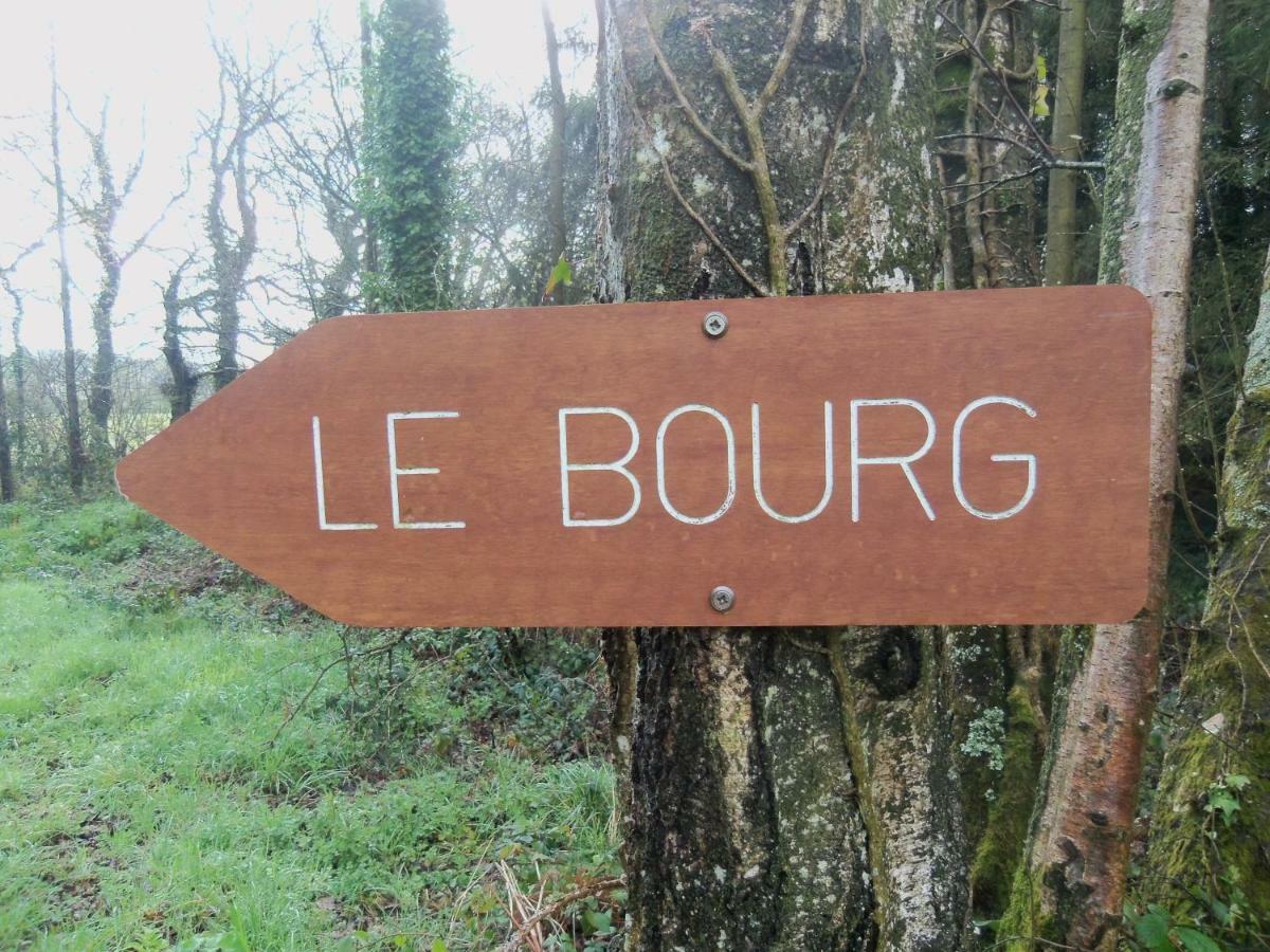 Do Mi Si La Do Re Gite Partage Saint-Carreuc Eksteriør bilde